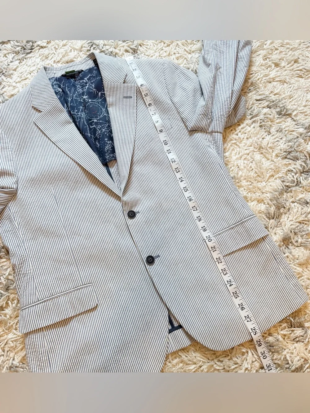 Nautica | Men’s blue/white striped  seersucker partially lined blazer Size S42